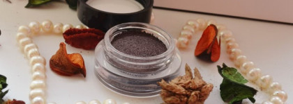 Chanel Illusion d’Ombre Long Wear Luminous Eyeshadow  #83 Illusoire