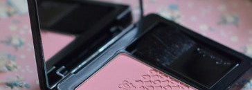 Нежные Guerlain Rose Aux Joues Tender Blush №01 Morning Rose