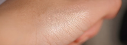 Здоровое сияние лица вместе с хайлайтером Kristall Minerals