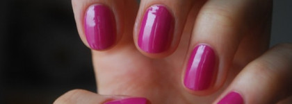 Очаровательная фуксия China Glaze Nasty