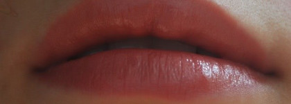 Нежнее нежного, или мой идеальный нюд. Benefit Silky Finish Lipstick Skinny Dip