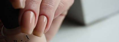 OPI Glints of Glinda и When Monkeys Fly