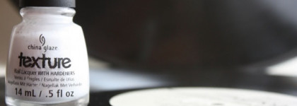 China Glaze Nail Laquer - There's Snow One Like You