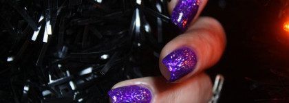 Три лака из коллекции El Corazon Fireworks: Fw-06 Million dollars baby, Fw-05 Magic fairy dust, Fw-08 Aurora Borealis