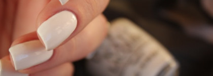 OPI nail lacquer NL F73 Angel with a leadfoot