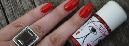 MAC Nail Laquer Toledo Collection Venus Red