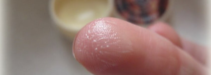 Масло Ши для ухода за губами с The Body Shop Shea Lip Butter