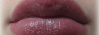Масло Ши для ухода за губами с The Body Shop Shea Lip Butter