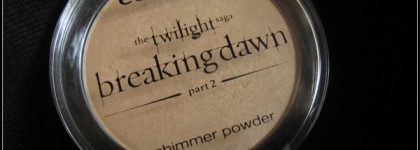 Essence Twilight Breaking Dawn Collection Part 2 Shimmer powder 01 Bella's secret (добавлены свотчи на лице)