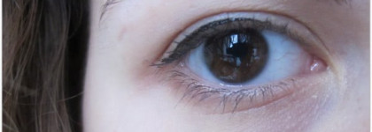 Artdeco bHigh Precision Liquid liner 01 и противоречивая стойкость