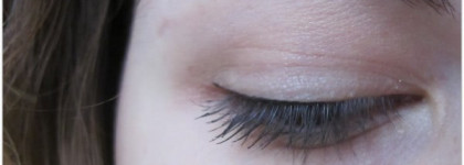 Artdeco bHigh Precision Liquid liner 01 и противоречивая стойкость