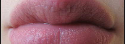 Rimmel Lasting Finish Lipstick by Kate Moss 09