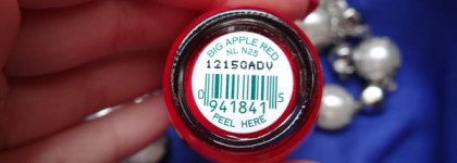 Идеальный красный найден с OPI Big Apple Red
