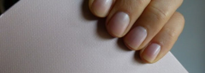 Попытка восстановить ногти с лечебными лаками Revlon для поврежденных ногтей