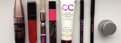 Такие разные средства для очищение кожи от Holika Holika