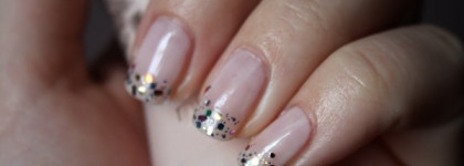 Весеннее настроение с лаками Essence