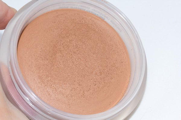 Chanel Soleil Tan De Chanel Bronzing Makeup Base -