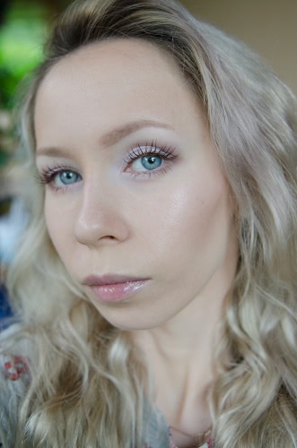 Dior Diorskin Shimmer Instant Illuminating Powder 001 With Kabuki Brush - пудра, румяна или хайлайтер?
