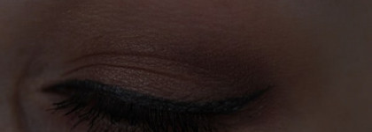 Подводка Essence Gel Eyeliner London Baby 02