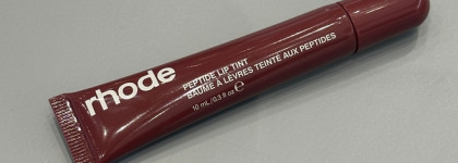 Rhode Peptide lip tint в оттенке PBJ Peanut butter jelly