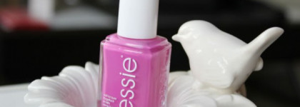 Розовая весна с лаком Essie - madison ave hue 821