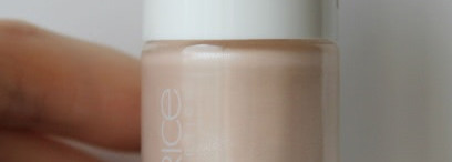 Когда хочется зефирки, а под рукой только Лак для ногтей  Catrice Luxury Nudes в оттенке 02 Fresh Love Affair soft matt