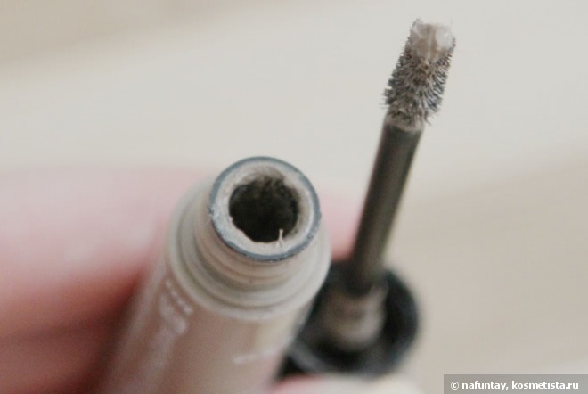 Essence eyebrow gel mascara