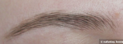 Essence eyebrow gel mascara "Make me brow"  в оттенке "blondy brows" и "browny brows"