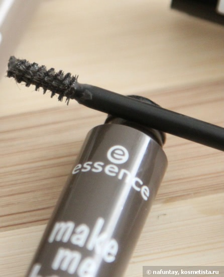 Essence eyebrow gel mascara