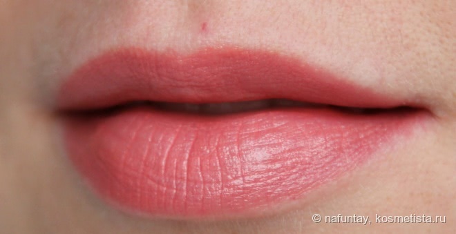 Моя красивая Губная Помада Grand Rouge от Yves Rocher в оттенке 42 Coral Voile