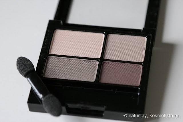 Палетка теней Revlon Colorstay 16 Hour Quad в номере 500 Addictive Intoxiquant