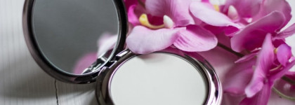 Limoni Пудра Компактная Матирующая "Transparent Matte Powder"