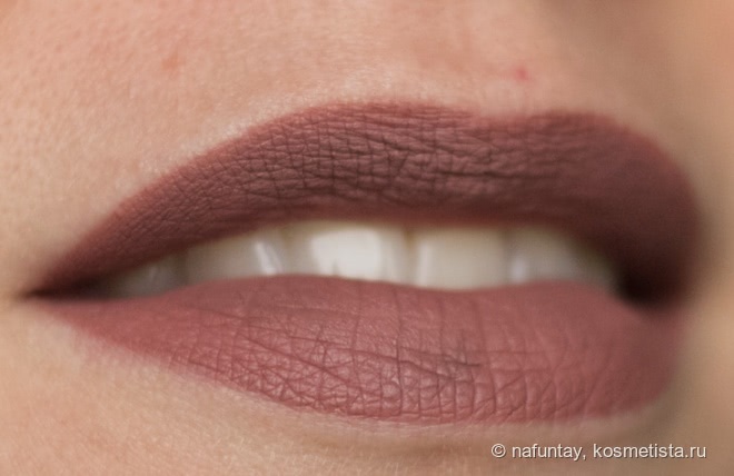 Жидкая матовая помада Velvetmatte Liquid Lipstick бренда LA Splash в оттенке Tiramisu