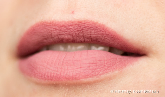 Жидкая матовая помада IsaDora Ultra Matt Liquid Lipstick в красивом оттенке 11 Cool Mauve