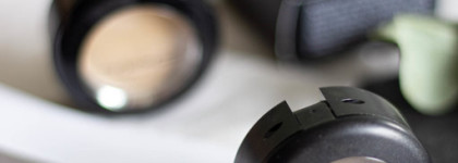 Мои тени-шайбочки MAC в оттенках Kiss of Klimt и Coquette