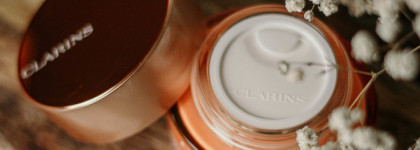 Заряд энергии после долгой зимы от Clarins Extra-Firming Energy