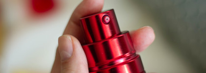 Мой новый дружочек - Концентрат с эффектом лифтинга для кожи вокруг глаз Clarins Total Eye Lift