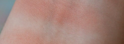 Сравнение персиковых румяна от YSL Blush Radiance (02) и MAC Sheertone Blush (Peaches)