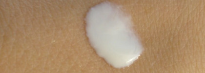 50 + возраст?!  или лучшие санскрины этого лета - Kose Medicated Sekkisei Sun Protector Spf50+ PA+++ и Mentholatum Sunplay Super Block Spf130 PA+++