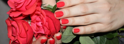 Клар у Карлы... коралловый Revlon Nail Enamel, One perfect coral 990