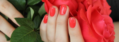 Клар у Карлы... коралловый Revlon Nail Enamel, One perfect coral 990