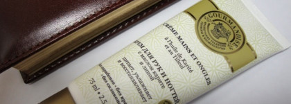 Скоро новый год.. Подарок коллеге - Крем для рук и ногтей с маслом карите и липой от Gourmandise