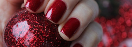 "Праздник к нам приходит.." с China Glaze Ruby Pumps и Sally Hansen Xtreme Wear Red Carpet