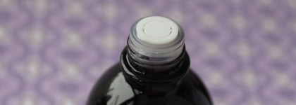 Матирование и сужение пор с тоником The Skin House White Tightening Toner