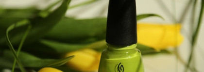 Яркая весна с China Glaze