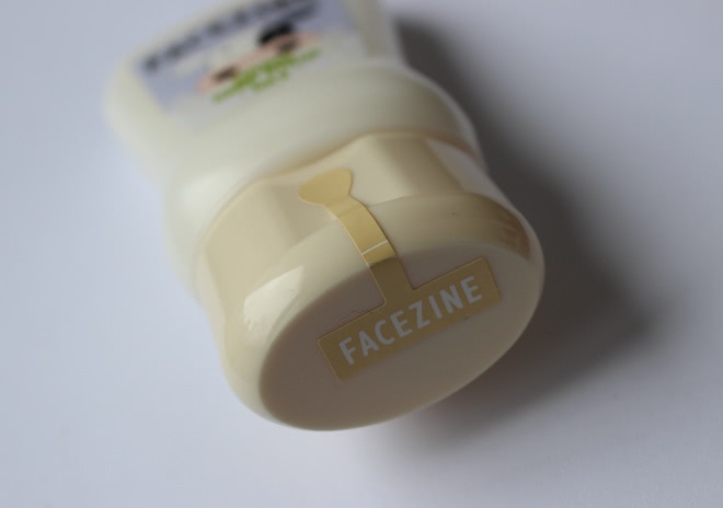 Правильно, коро-ва!.. Коровы из песни не выкинешь.. Молочный крем для рук Facezine Yummy Hand Syrup Milk