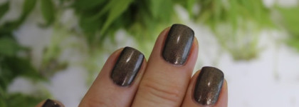 "Мне глаза твои напротив говорят, что ты не против.." China Glaze Nail Lacquer Choo-Choo-Choose You