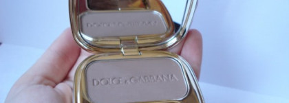Ангельские щечки с румянами Dolce & Gabbana Luminous Cheek Colour The Blush 22 Tan и 35 Delight