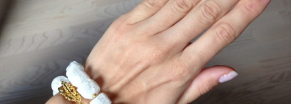 Anny  nail polish - no more yellow nude