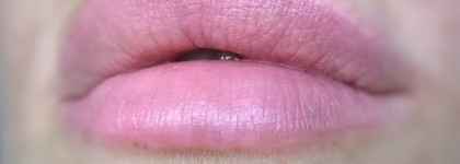Chanel Le Rouge Duo Liquid Lip Colour в оттенке 57 Darling Pink знает, что я делала этим летом